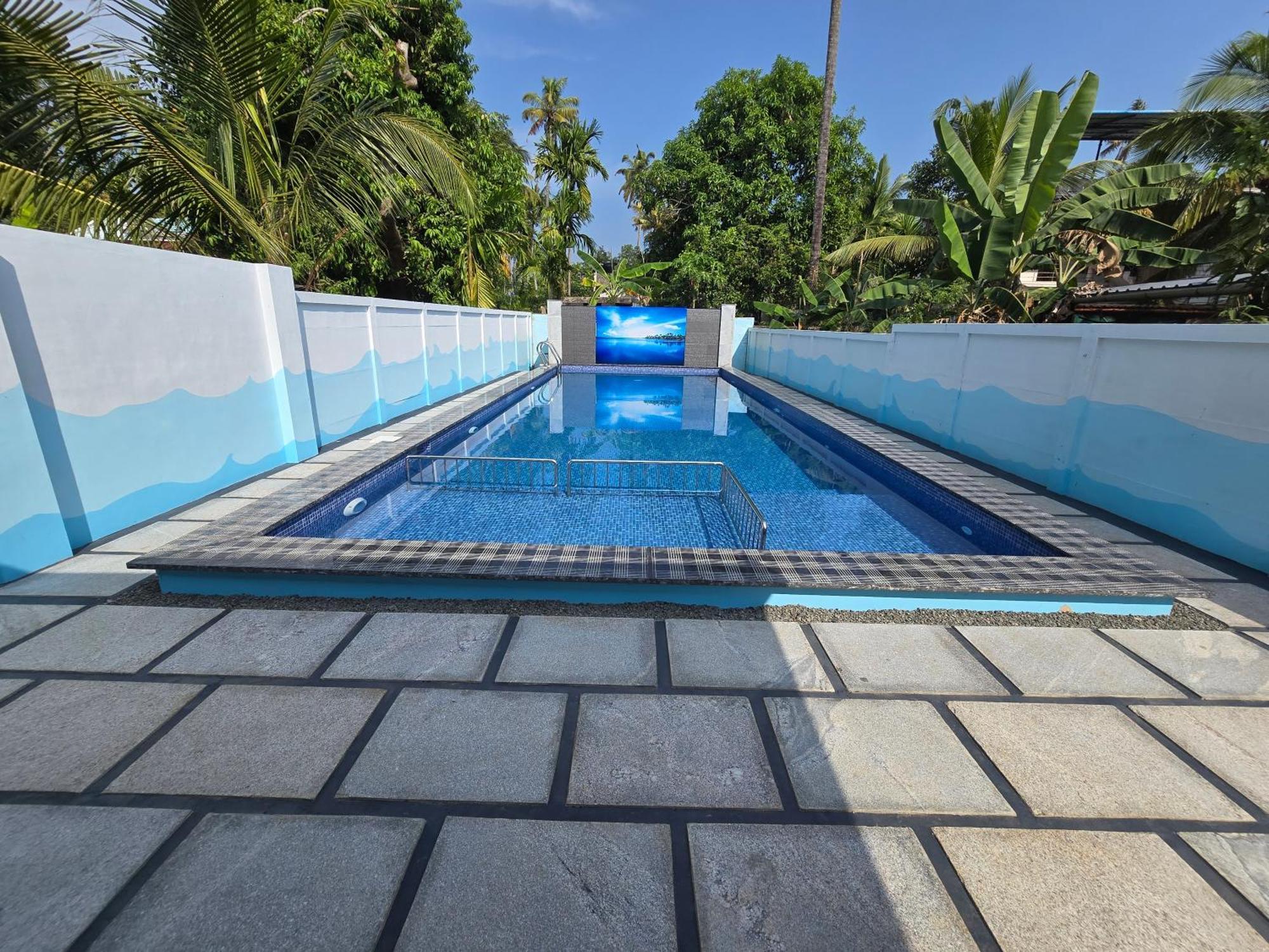 Cherai Beach Palace ภายนอก รูปภาพ